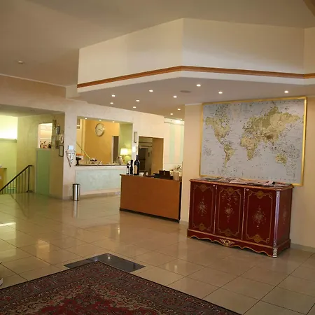 Ristorante Continental Ξενοδοχείο 4*
